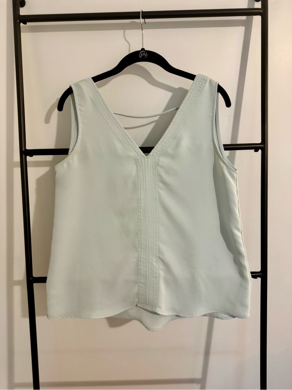 Zara Women's V-Neck Sleeveless Top in Powder Blue, Medium